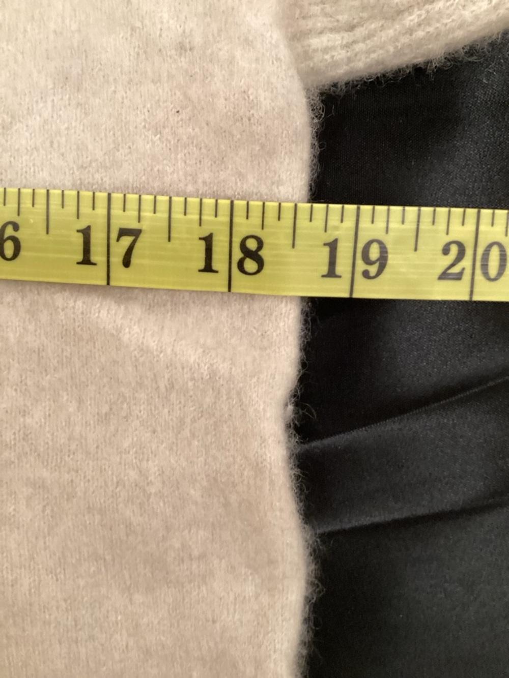 Johnny Was Casey Cashmere Whipstich Oat Colored Sweater W Pink Stitching M - Picture 5 of 13
